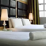 1831 Boutique Hotel